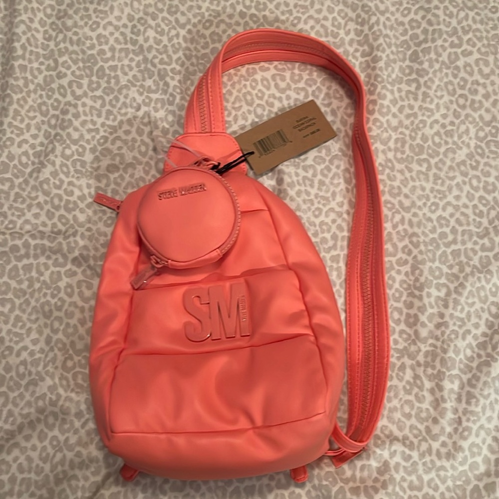 Steve Madden Bjayaa Ocean Coral backpack with coin purse. Brand new with tags